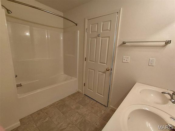 5th image of 20906 Hartsburg A & B Ln