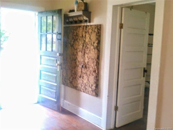 3rd image of 218 S Rose Ave #218