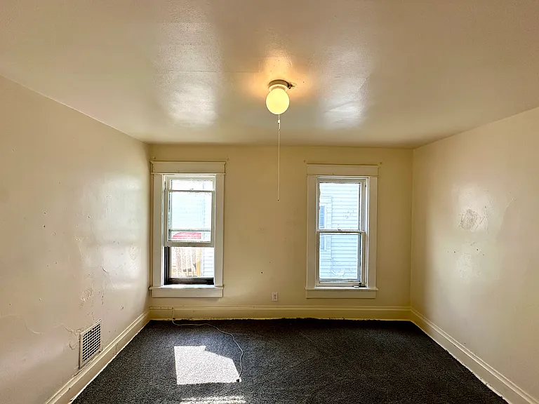 419 Bartram Ave — Photo 24