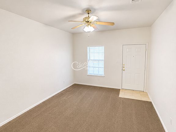 5th image of 315 Janelle Dr APT B