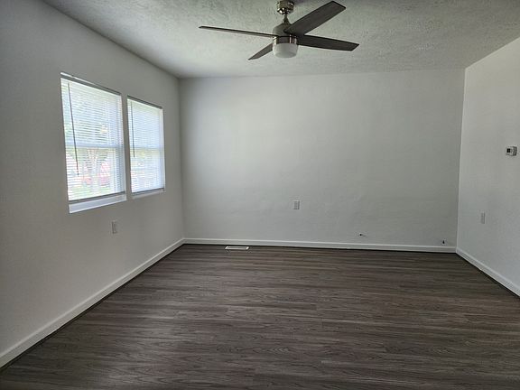 3rd image of 2629 S Palmetto St