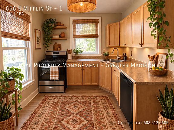 2nd image of 656 E Mifflin St #1