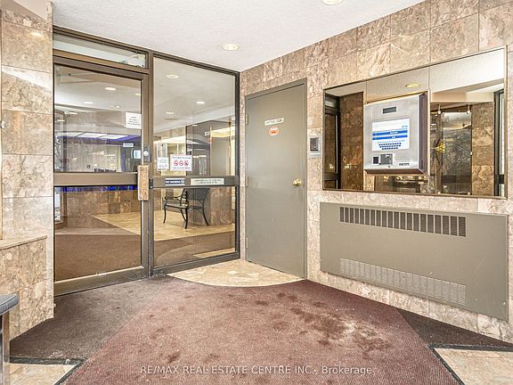 2nd image of 20 Cherrytree Dr #806