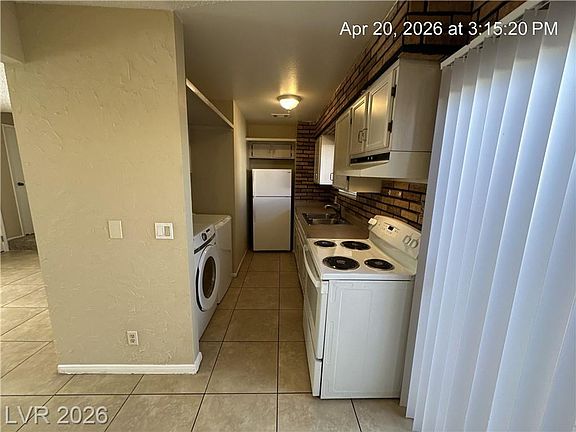 3rd image of 4713 Mill Valley Dr