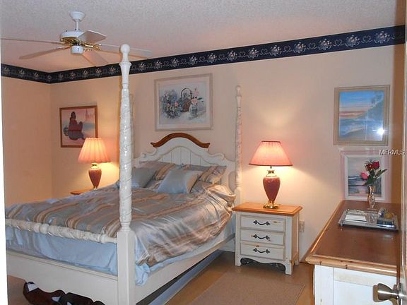 5th image of 707 Villita Ln