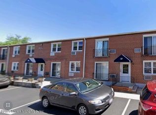 37 Vera St #10A, Staten Island, NY 10305