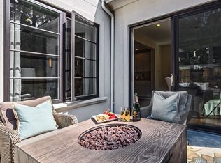 9133 NE 22nd Pl, Clyde Hill, WA 98004