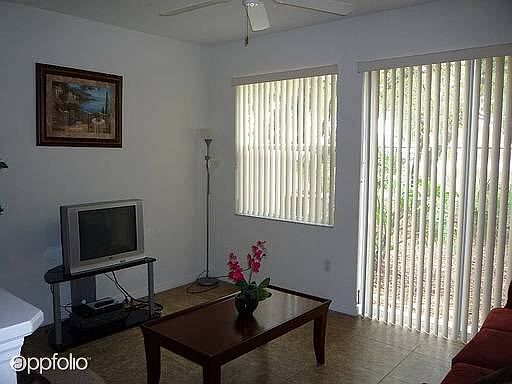 2nd image of 5370 Paradise Cay Cir