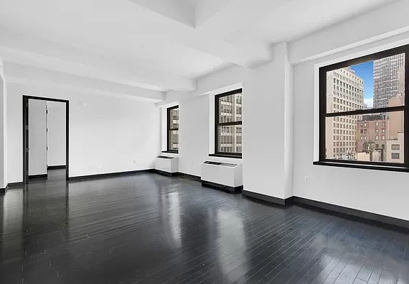 4th image of 20 Pine St APT 1202