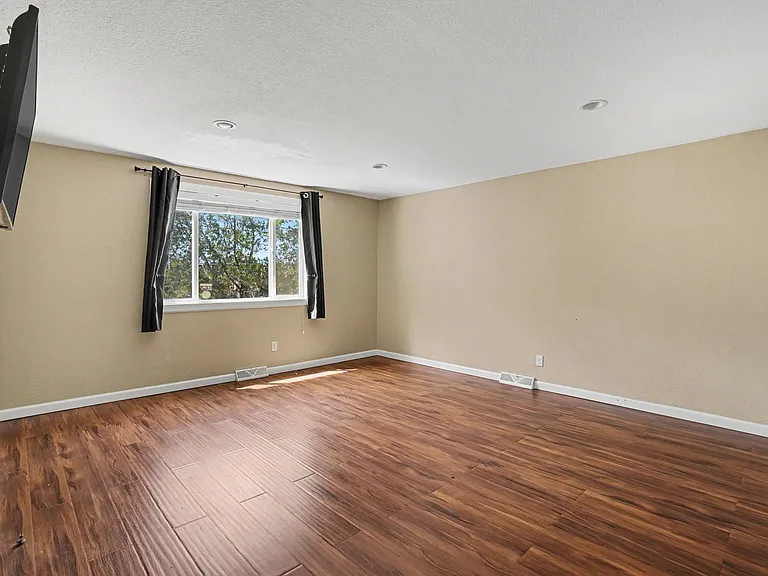 5045 Eliot St — Photo 12