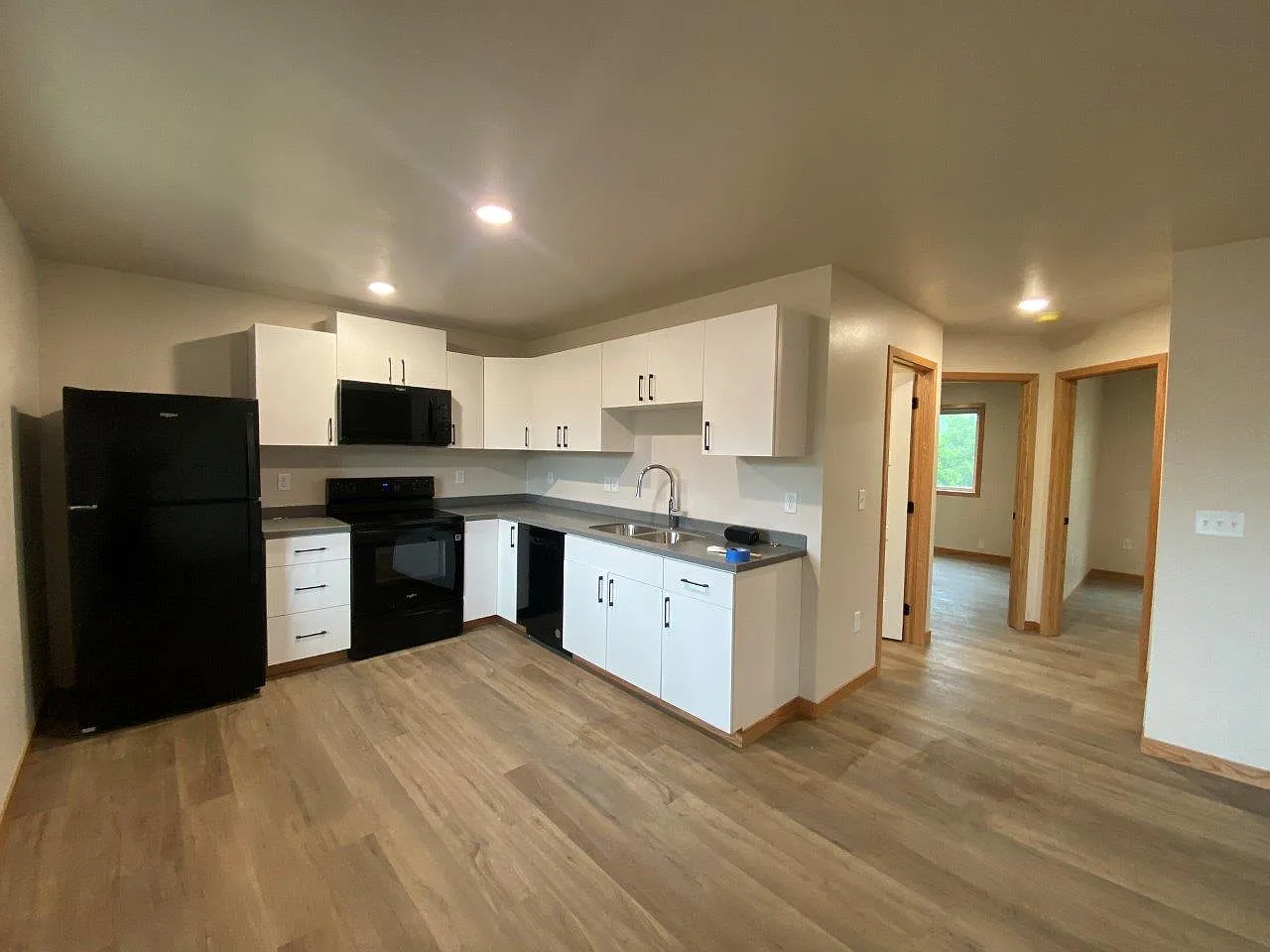 SunHill Bryant — Photo 4