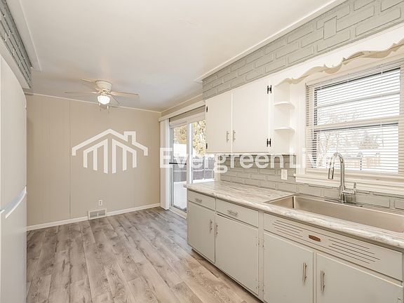 5th image of 1622 Lynn Ave