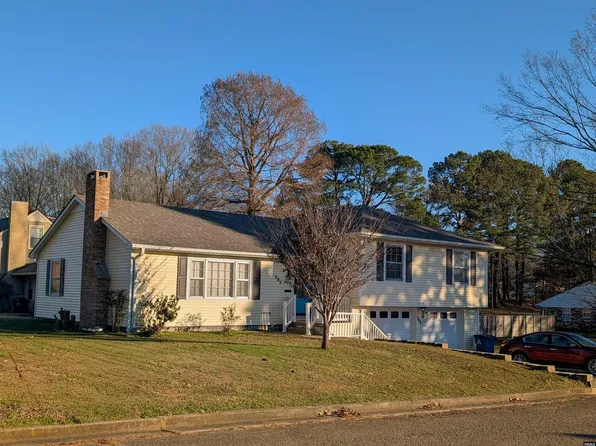 202 Laura St, Martin, TN 38237