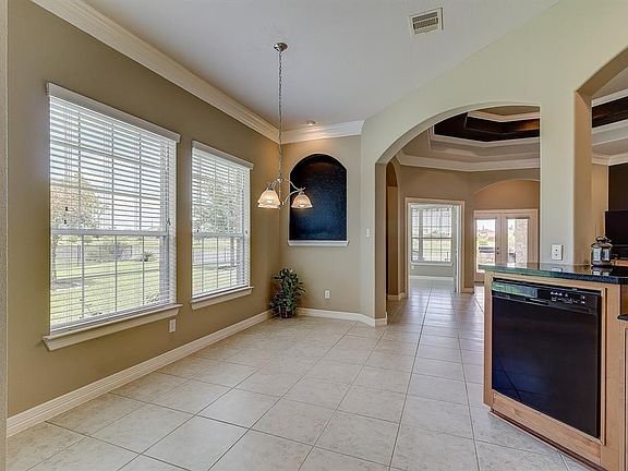 5th image of 9311 Sam Rayburn Ct