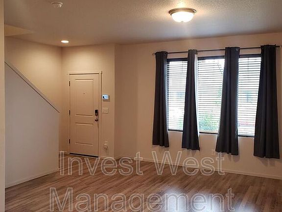 3rd image of 11506 NE 22nd Cir