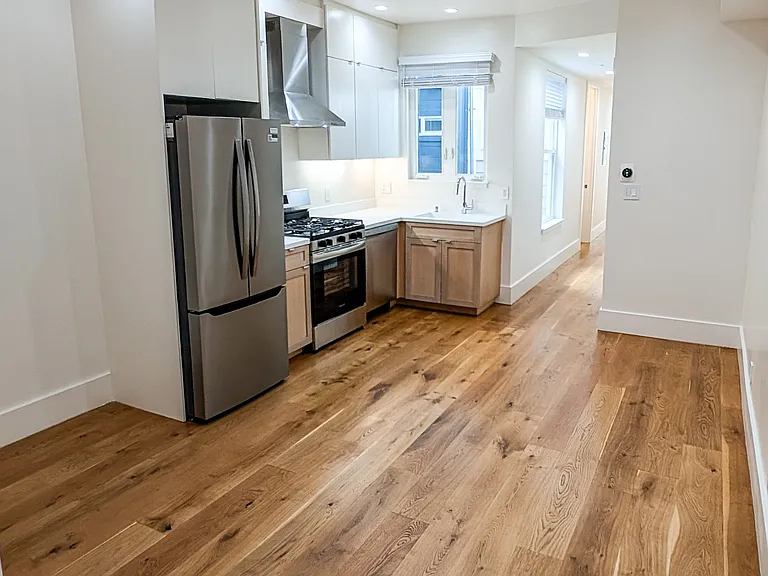 615 Minna St — Photo 3