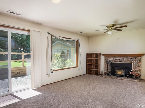 lower living room #2