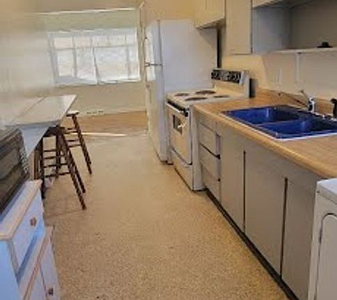 3rd image of 8280 W 12th Pl #1248