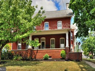 309 W Walnut St, Perkasie, PA 18944