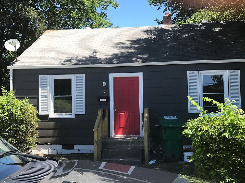 1st image of 37 N Cherry St