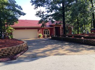 4 Lado Pl, Hot Springs Village, AR 71909