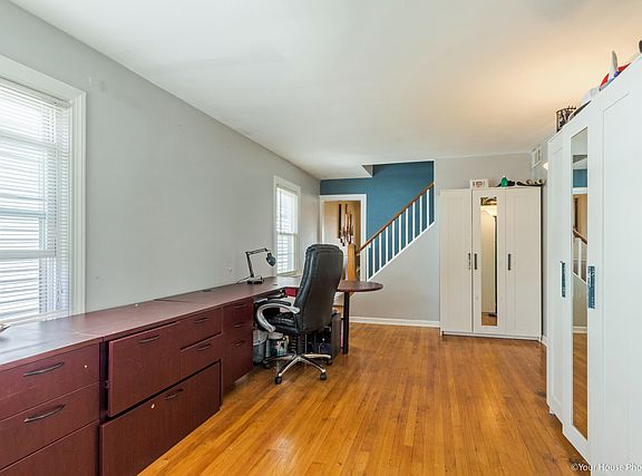 4th image of 3737 N Ottawa Ave