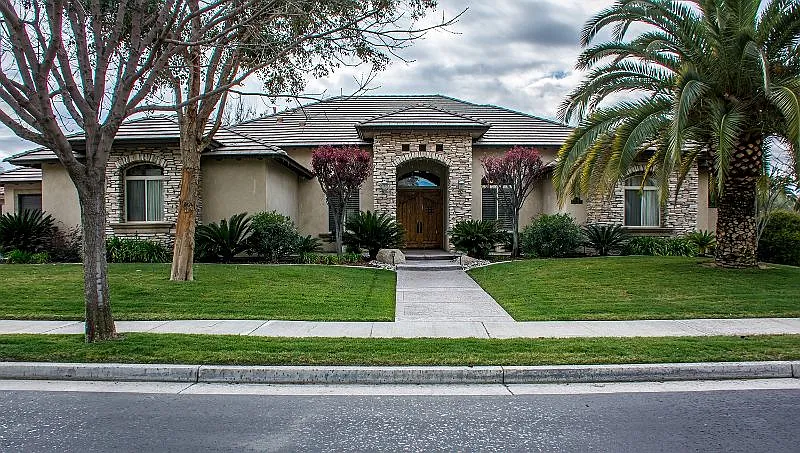 2503 Twickenham Ct photo 1