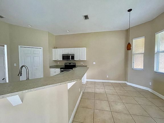 2nd image of 3709 SW 19th Pl
