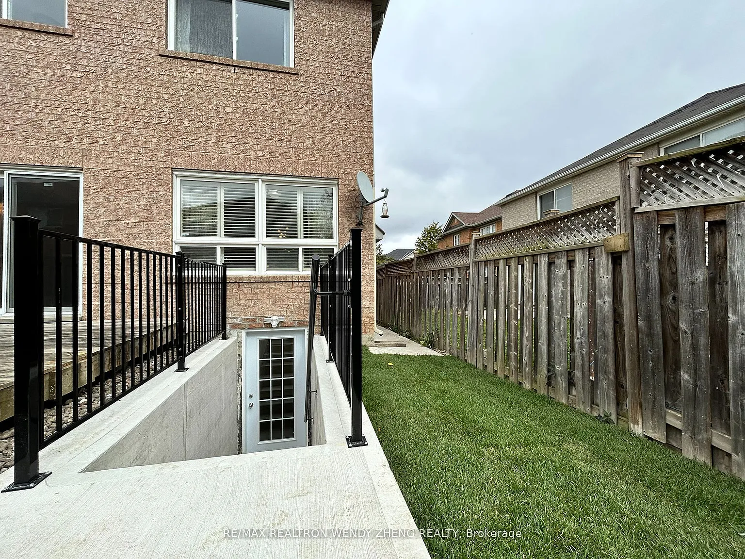 3 bed, $1,800 — Photo 3