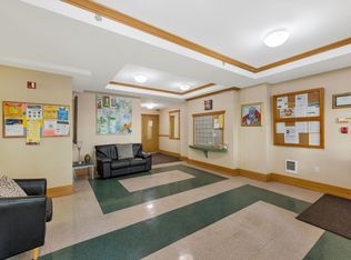 Seneca, Seattle, WA 98101