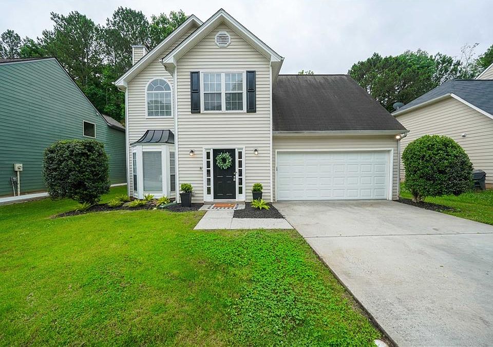 1st image of 440 Twin Brook Way