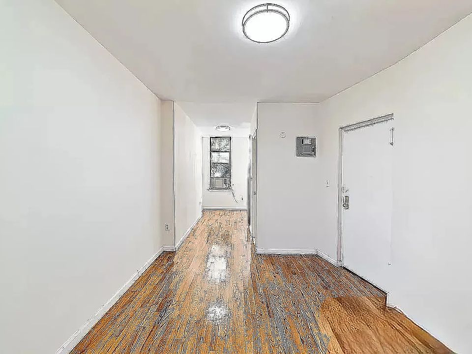 2nd image of 44 Malcolm X Blvd APT 4