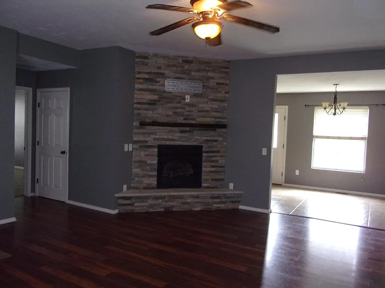 872 W Linwood Ave — Photo 8