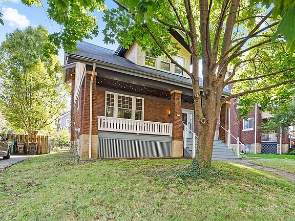 4th image of 3746 Andrew Ave