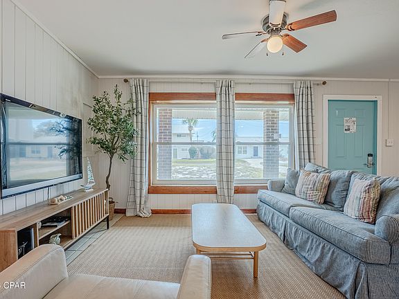 4th image of 2914 Treasure Cir