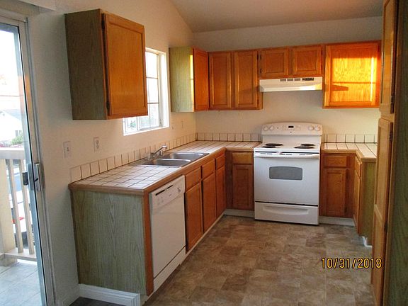 4th image of 13882 Cherry St APT G