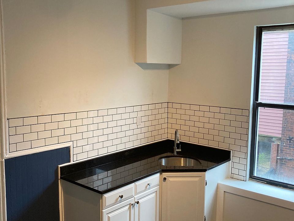 1st image of 3342 Illinois Ave #2F
