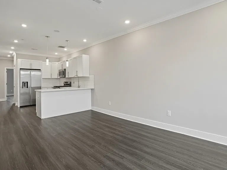 5239 Chancellor St #2 — Photo 5