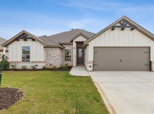 728 Jameson, Springtown, TX 76082