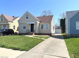 5155 Thomas St, Maple Heights, OH 44137