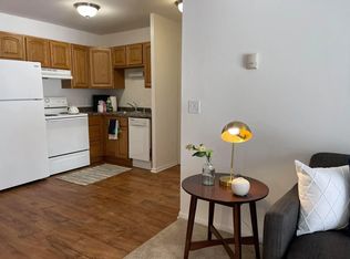 Apply within 24hrs of your tour and receive $350 in savings. Call office for more details!, Middleton, WI 53562