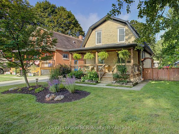 2nd image of 581 Saint Andrew St W
