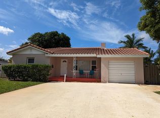 368 Gregory Rd, West Palm Beach, FL 33405