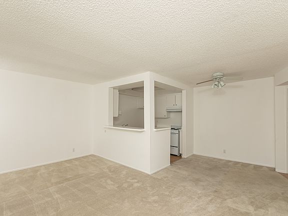 4th image of 401 S Kingsley Dr #869110
