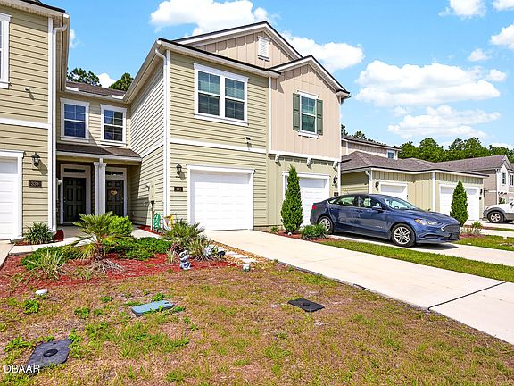 3rd image of 441 Redbud Rd