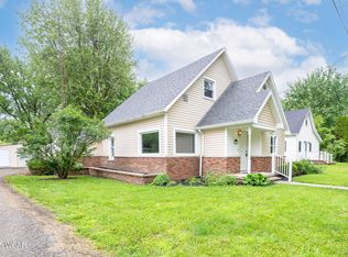 247 W State St, West Mansfield, OH 43358