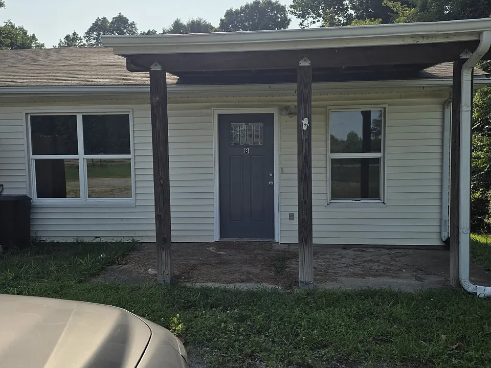 1165 Claylick Rd #B