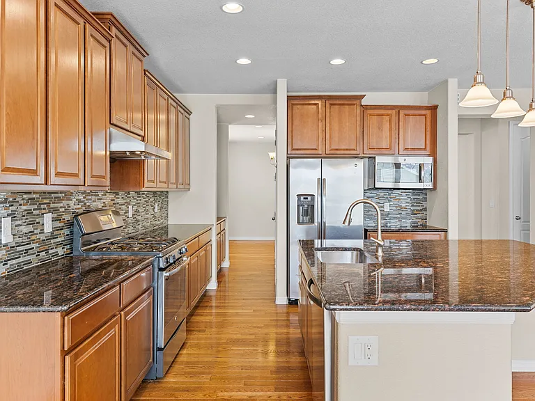 22898 E Saratoga Pl — Photo 13