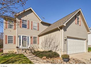 624 33rd St SW, Barberton, OH 44203