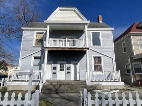 2004 County Street B